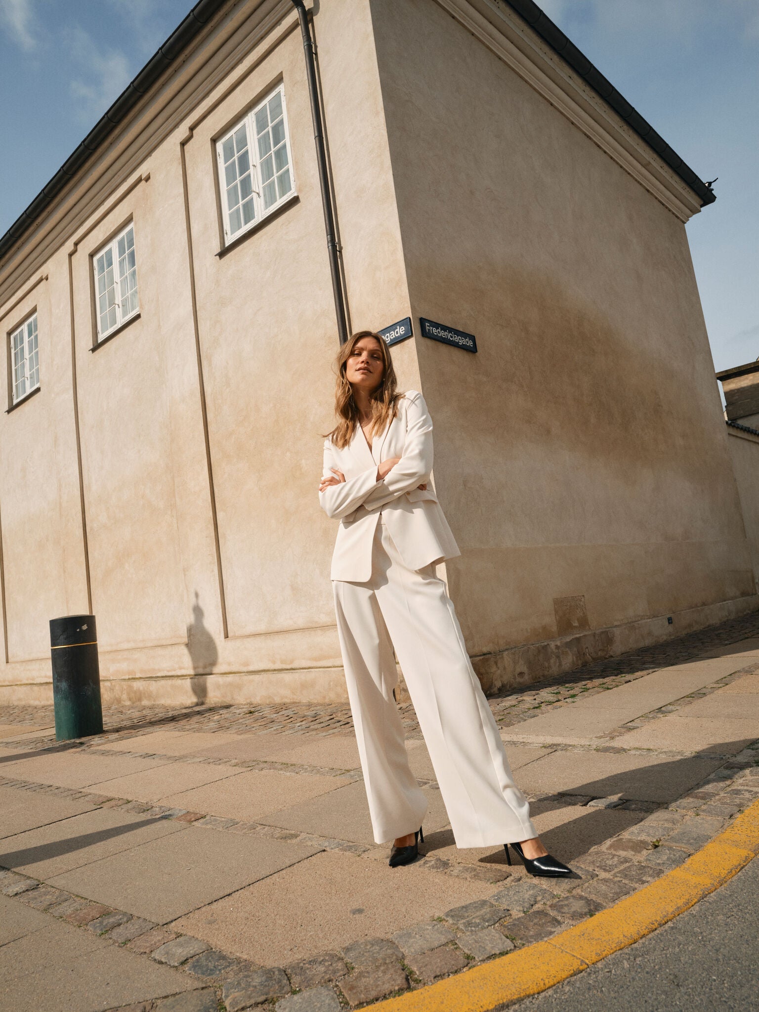 Modelshot / Ecru / Detail